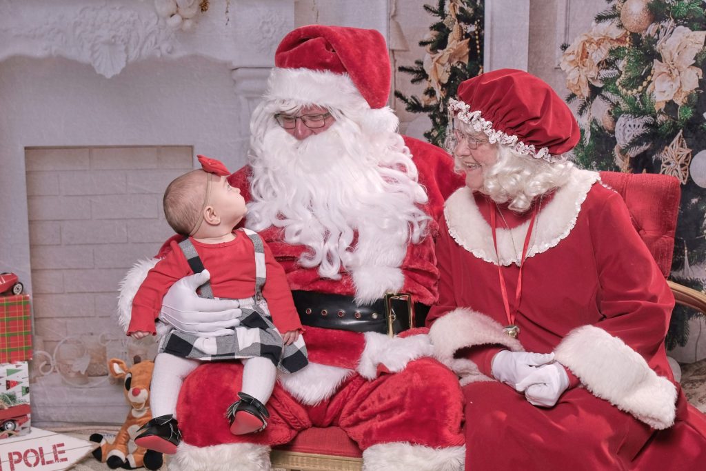 Santa Photos and On-Site Printing 